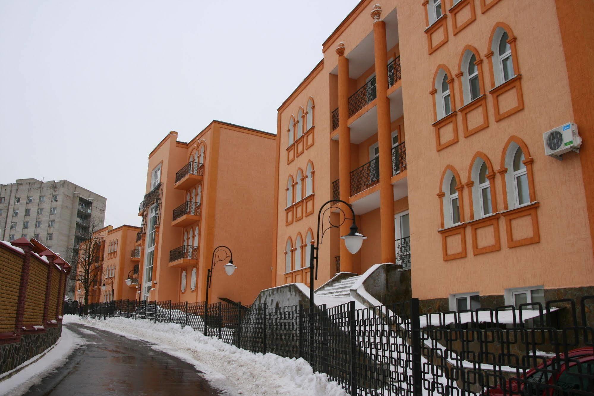 Premier Shafran Суми