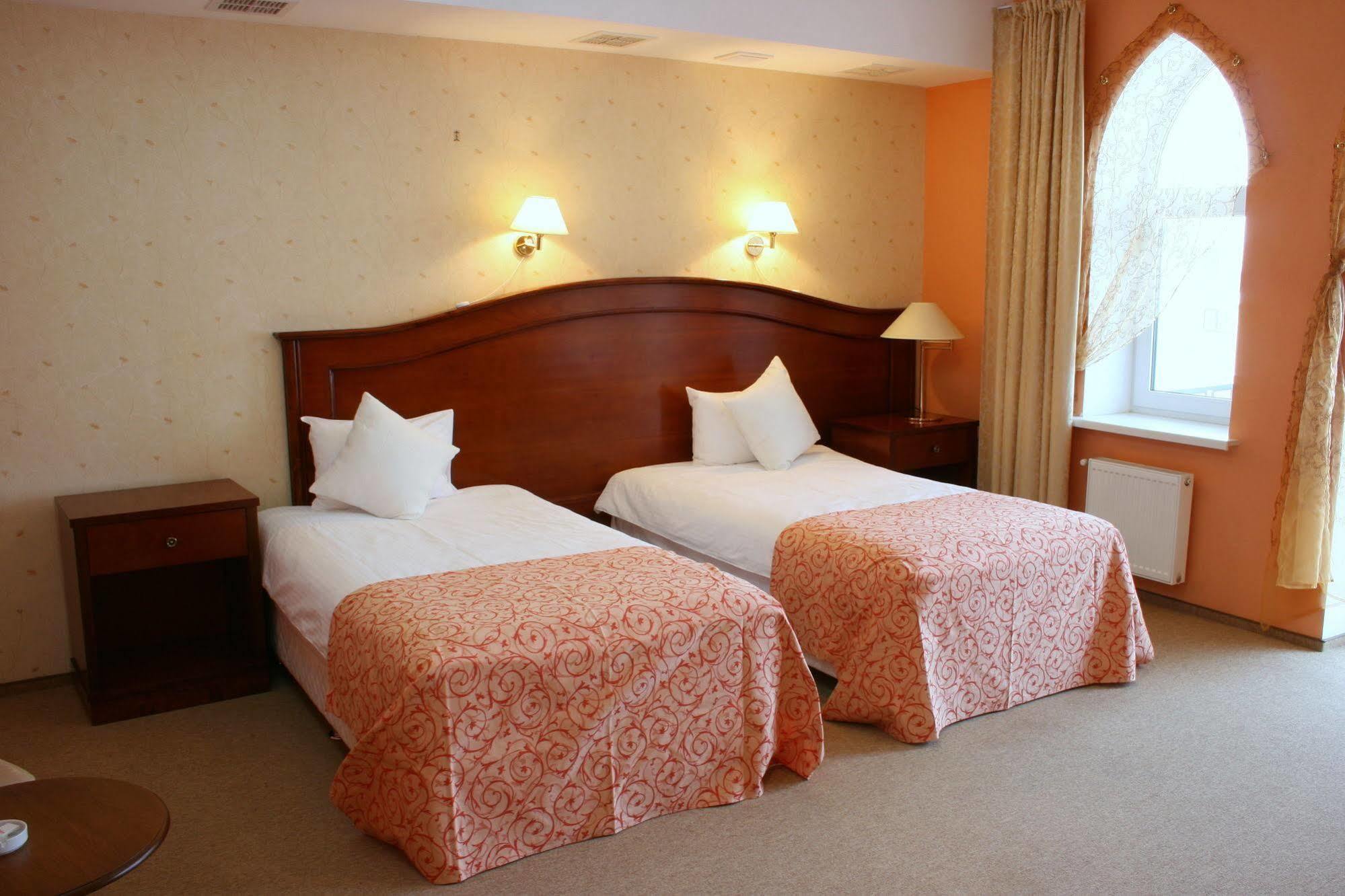 Premier Shafran Otel 4*